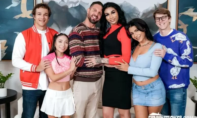 Amber Summer Not In Public Slutty Stepsispounded In The Changing Room Hardcore Roleplay Family